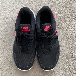 NIKE Flex Experience RN 3 Women’s Sneakers